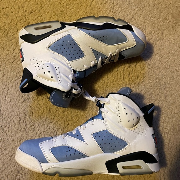 Jordan 6 Retro “UNC Home” - Picture 3 of 5